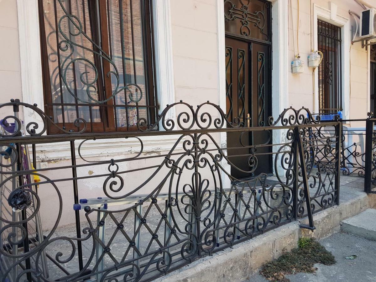 Comfortable Flat In Central Tbilisi Luaran gambar